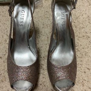 Guess peep toes